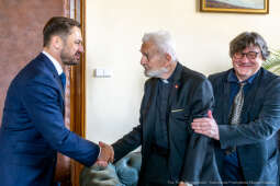 Honorowy Obywatel, Boniecki, Adam, uroczystość, zdjęcia, Tygodnik Powszechny