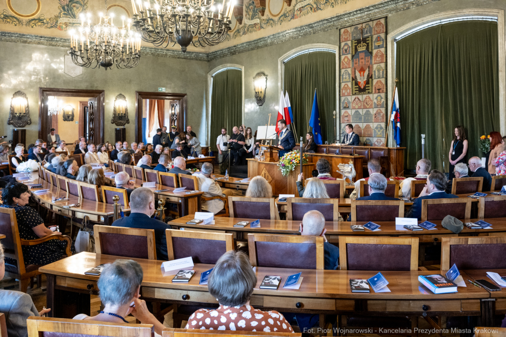 Honorowy Obywatel, Boniecki, Adam, uroczystość, zdjęcia, Tygodnik Powszechny  Autor: P. Wojnarowski