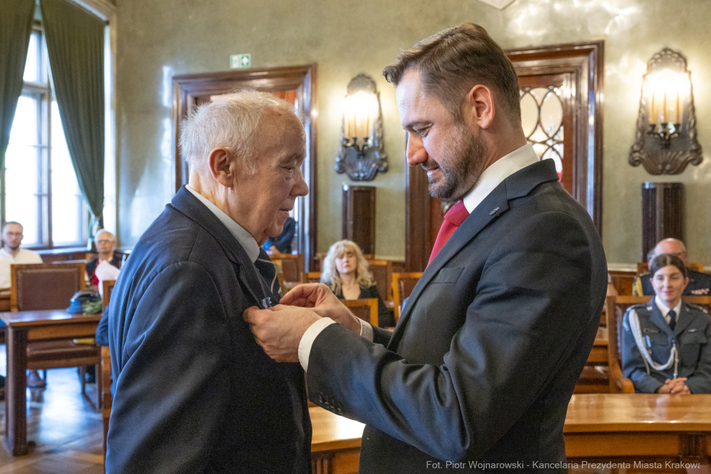PW_521_048_fot. Piotr Wojnarowski.jpg-Miszalski, Honoris Gratia, wręczenie, święto miasta, HG  Autor: P. Wojnarowski
