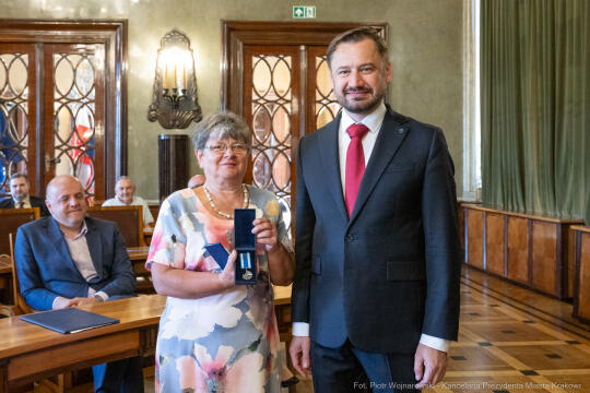 PW_521_057_fot. Piotr Wojnarowski.jpg-Miszalski, Honoris Gratia, wręczenie, święto miasta, HG