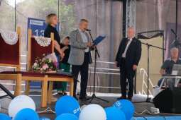 DSCF0078.jpg-Jubileuszowe „Spotkanie w Ogrodzie u Helclów”.