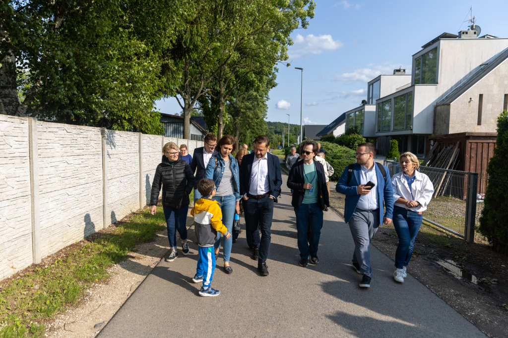 20250609-BSK_4361.jpg-Olszanica, Spotkanie, Mieszkańcy, Miszalski  Autor: B. Świerzowski