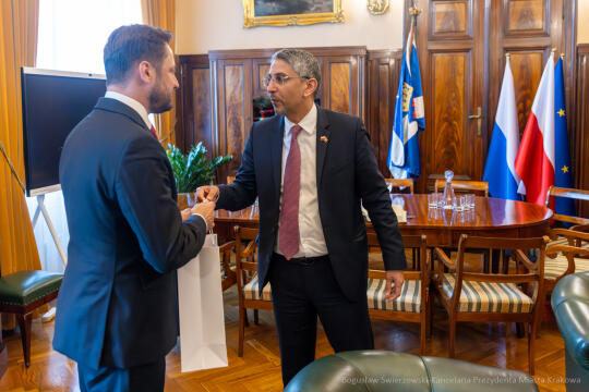 BS-250610-BSK_5440-Poprawione-Szum.jpg-Ambasador Kuwejtu, Miszalski