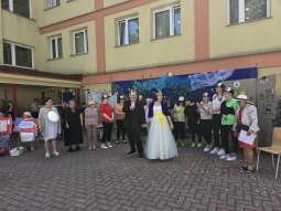 lQTenjLx.jpg-Bajkowo – piknikowo na Babińskiego.