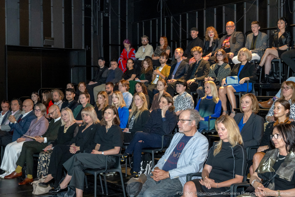 PW_525_008_fot. Piotr Wojnarowski.jpg-gala, Klaman, stypendia twórcze, KTO, wręczenie  Autor: P. Wojnarowski