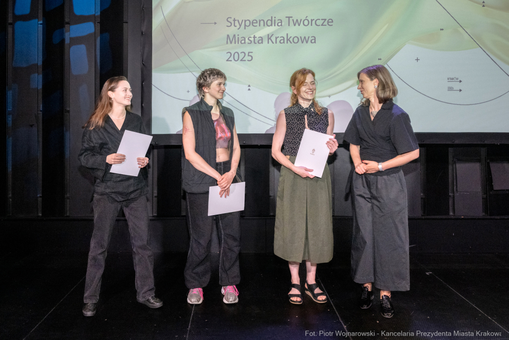 PW_525_026_fot. Piotr Wojnarowski.jpg-gala, Klaman, stypendia twórcze, KTO, wręczenie  Autor: P. Wojnarowski