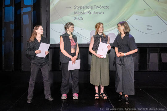 PW_525_026_fot. Piotr Wojnarowski.jpg-gala, Klaman, stypendia twórcze, KTO, wręczenie
