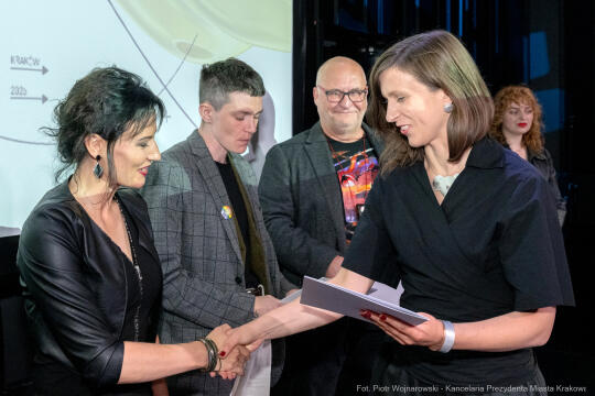 PW_525_036_fot. Piotr Wojnarowski.jpg-gala, Klaman, stypendia twórcze, KTO, wręczenie