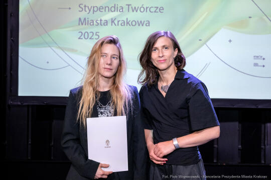 PW_525_066_fot. Piotr Wojnarowski.jpg-gala, Klaman, stypendia twórcze, KTO, wręczenie