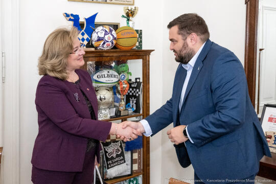 PW_524_017_fot. Piotr Wojnarowski.jpg-Sęk, Mimoza Halimi, ambasador, Albania, spotkanie