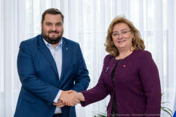 PW_524_018_fot. Piotr Wojnarowski.jpg-Sęk, Mimoza Halimi, ambasador, Albania, spotkanie