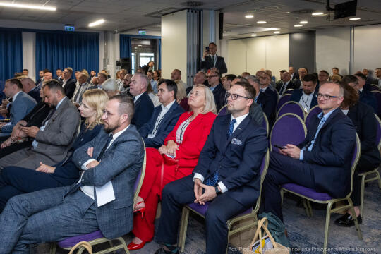 PW_527_003_fot. Piotr Wojnarowski.jpg-Związek Miast Polskich, Miszalski, zgromadzenie