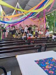 j0bLIS5C.jpg-Wiejskie klimaty na Praskiej 25.