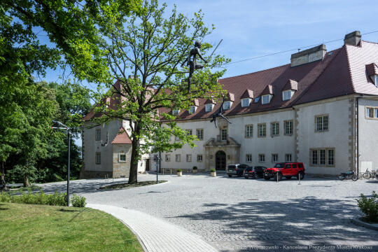 PW_528_001_fot. Piotr Wojnarowski.jpg-Miszalski, ślub, Przegorzały, WOŚP, licytacja