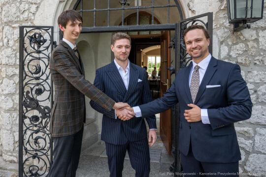 PW_528_009_fot. Piotr Wojnarowski.jpg-Miszalski, ślub, Przegorzały, WOŚP, licytacja