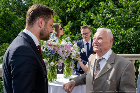 PW_528_040_fot. Piotr Wojnarowski.jpg-Miszalski, ślub, Przegorzały, WOŚP, licytacja