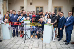 IMG_0965.jpg-Reprezentacja Gwiazd Piłki Brazylijskiej (Ronaldinho Show) na Wawelu