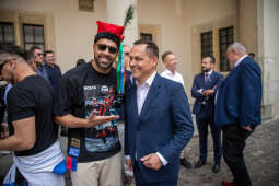 IMG_1131.jpg-Reprezentacja Gwiazd Piłki Brazylijskiej (Ronaldinho Show) na Wawelu