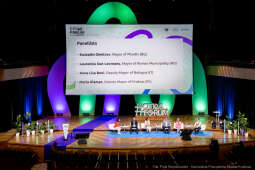 PW_529_002_fot. Piotr Wojnarowski.jpg-Cities Forum, Klaman, panel, ICE