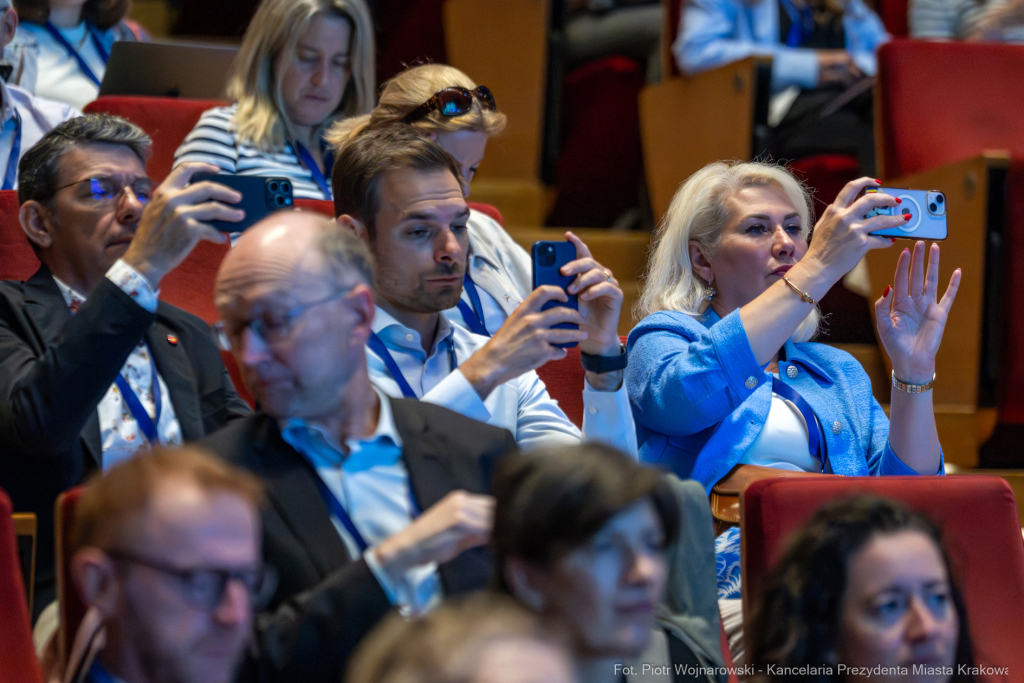 PW_529_007_fot. Piotr Wojnarowski.jpg-Cities Forum, Klaman, panel, ICE  Autor: P. Wojnarowski