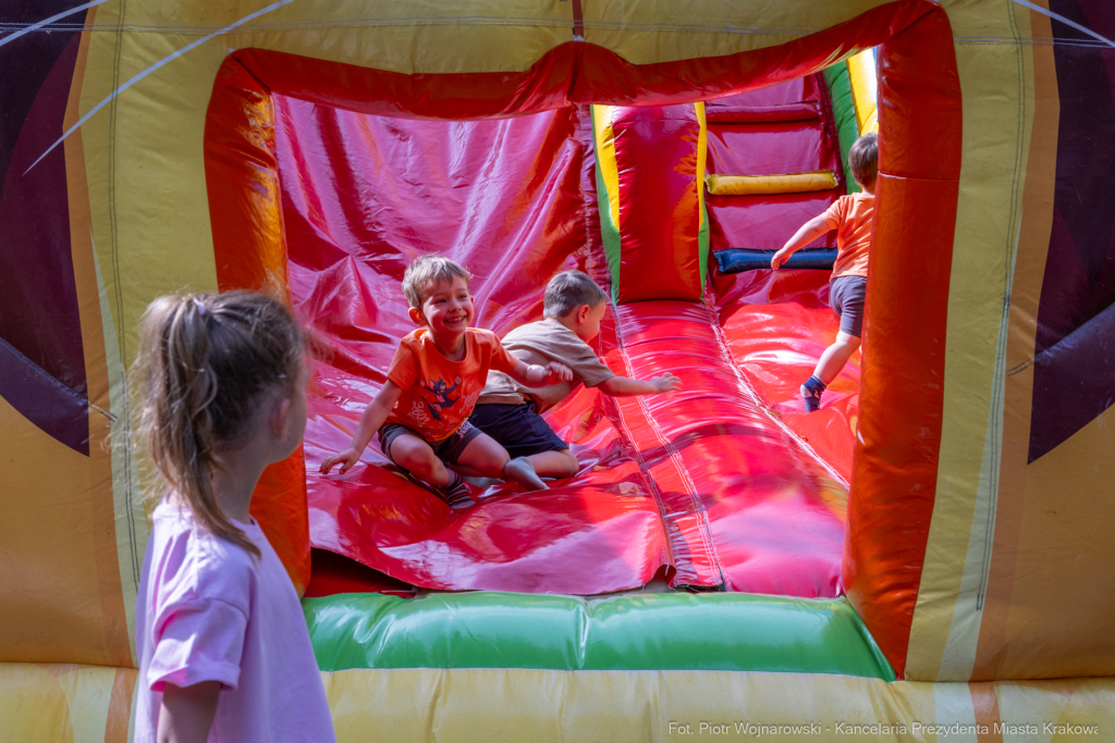 Miszalski, Sęk, Wadów, festyn, zabawa, Kabaret Julki, dzielnica XVII  Autor: P. Wojnarowski