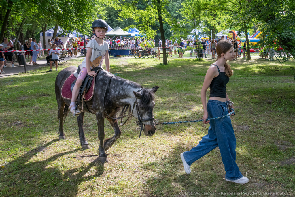 Miszalski, Sęk, Wadów, festyn, zabawa, Kabaret Julki, dzielnica XVII  Autor: P. Wojnarowski