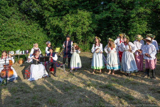 Miszalski, Kopiec Wandy, powitanie lata, strawa pod kopcem, OKN Norwida, Nowa Huta