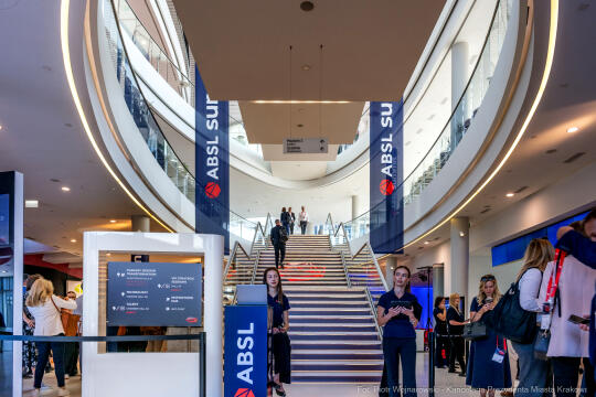 PW_533_002_fot. Piotr Wojnarowski.jpg-Miszalski, ABSL, kongres, otwarcie, ICE