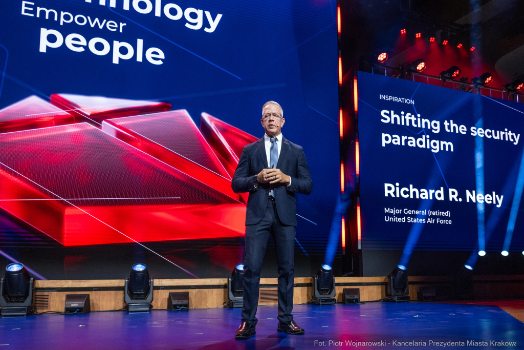 PW_533_010_fot. Piotr Wojnarowski.jpg-Miszalski, ABSL, kongres, otwarcie, ICE  Autor: P. Wojnarowski