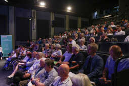 BSK_3996.jpg-„Ławka dialogu” – spotkanie z mieszkańcami Łagiewnik-Borku Fałęckiego