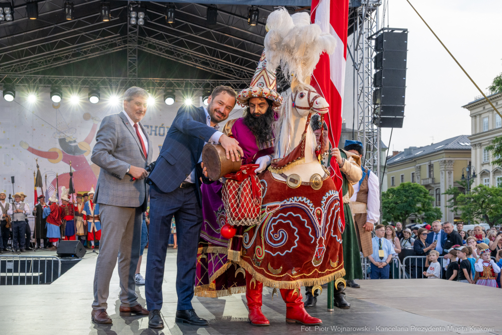 PW_535_018_fot. Piotr Wojnarowski.jpg-Lajkonik, orszak, Miszalski, pochód, tradycja, zdjęcia  Autor: P. Wojnarowski