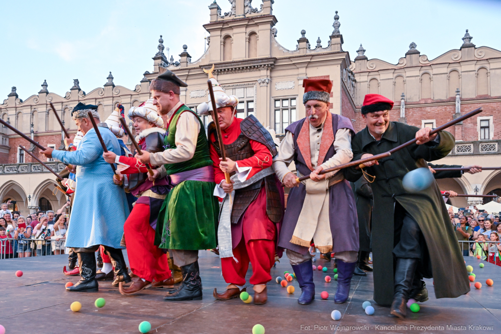 PW_535_036_fot. Piotr Wojnarowski.jpg-Lajkonik, orszak, Miszalski, pochód, tradycja, zdjęcia  Autor: P. Wojnarowski