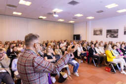Targi KRAKDENT zwyciezca UFI Marketing Award 2025 (5).jpg