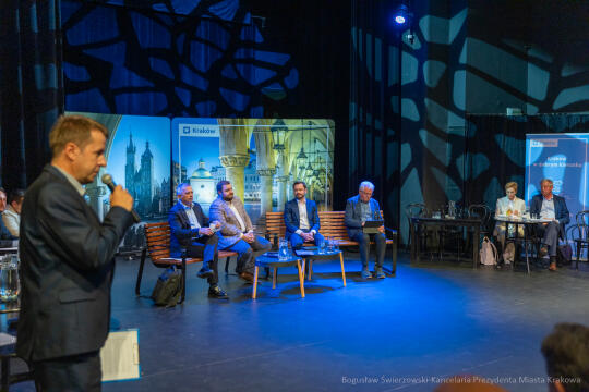 BS-250625-BSK_3933.jpg-Ławka Dialogu, Miszalski, Sęk