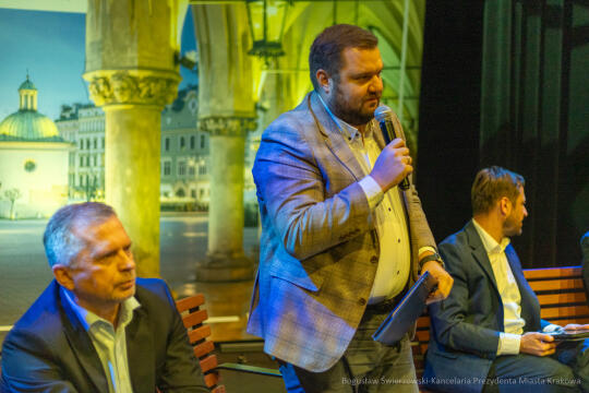 BS-250625-BSK_4244.jpg-Ławka Dialogu, Miszalski, Sęk