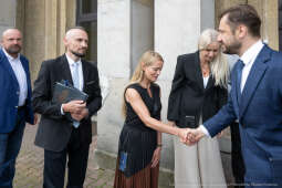 umowa, Swiatowid, muzeum, Miszalski, Sęk,. Niezabitowski, Muzeum Nowej Huty