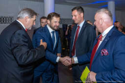 umowa, Swiatowid, muzeum, Miszalski, Sęk,. Niezabitowski, Muzeum Nowej Huty