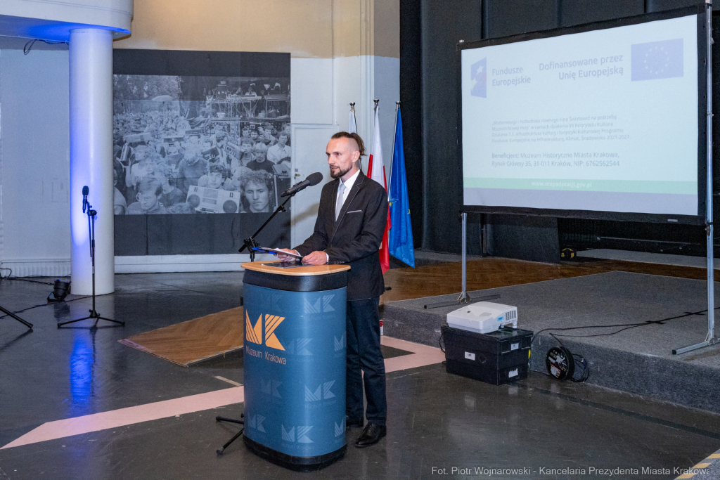 umowa, Swiatowid, muzeum, Miszalski, Sęk,. Niezabitowski, Muzeum Nowej Huty  Autor: P. Wojnarowski