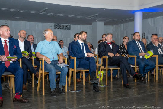 umowa, Swiatowid, muzeum, Miszalski, Sęk,. Niezabitowski, Muzeum Nowej Huty