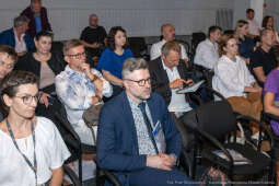 umowa, Swiatowid, muzeum, Miszalski, Sęk,. Niezabitowski, Muzeum Nowej Huty