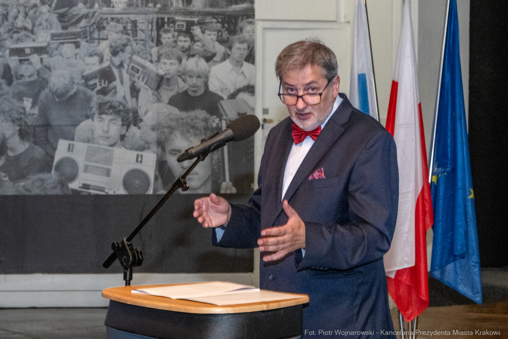 umowa, Swiatowid, muzeum, Miszalski, Sęk,. Niezabitowski, Muzeum Nowej Huty  Autor: P. Wojnarowski