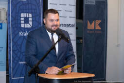 umowa, Swiatowid, muzeum, Miszalski, Sęk,. Niezabitowski, Muzeum Nowej Huty