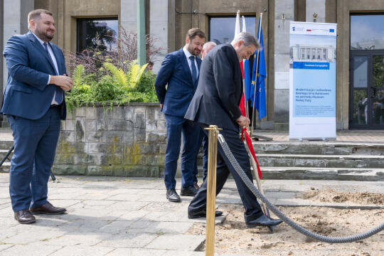 umowa, Swiatowid, muzeum, Miszalski, Sęk,. Niezabitowski, Muzeum Nowej Huty