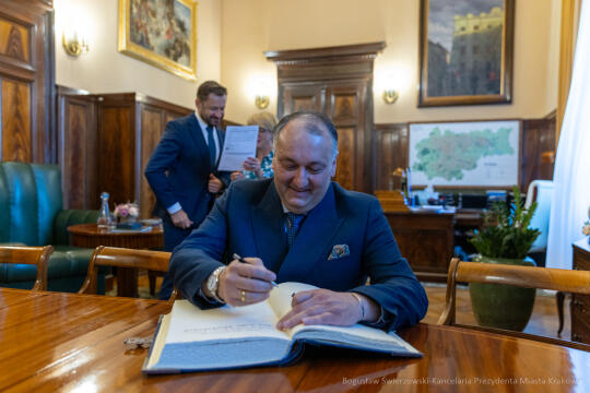 BS-250630-BSK_7912.jpg-Konsul Gruzji, Miszalski, Spotkanie