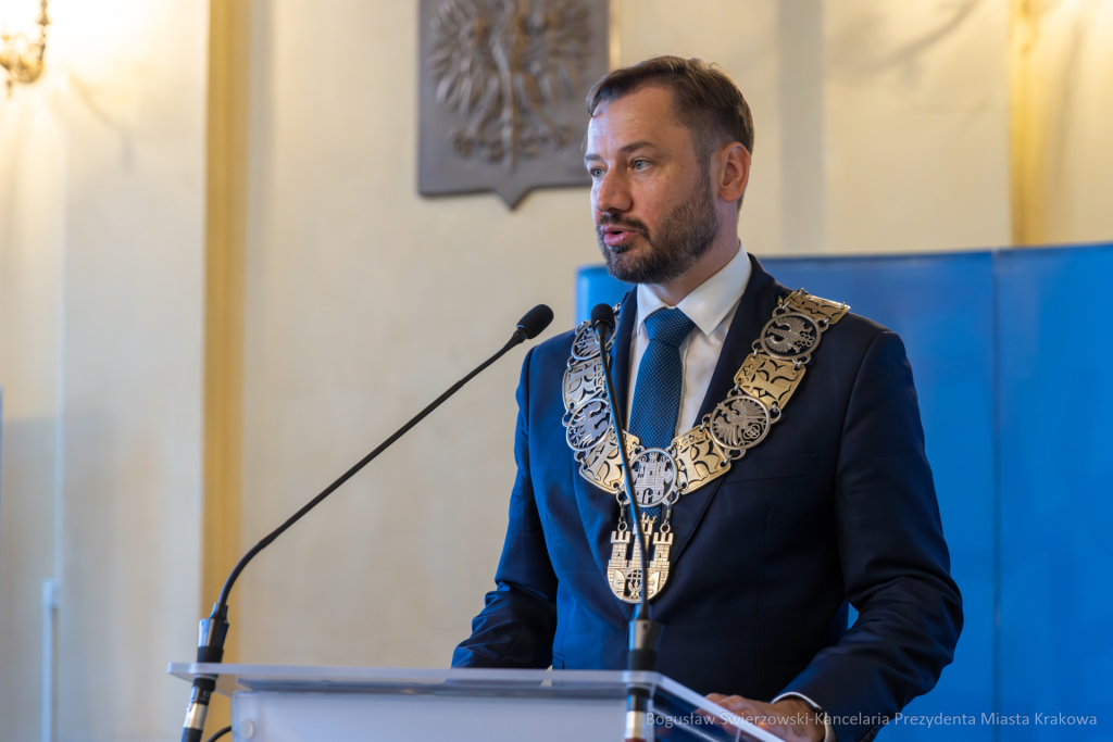 BS-250703-BSK_9539-Poprawione-Szum.jpg-Sesja, Podgórze, Rocznica  Autor: B. Świerzowski