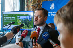 20250704-BSK_9891.jpg-W Krakowie liczy się każde drzewo