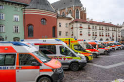 Kraków powitał uczestników rowerowej akcji charytatywnej „Bike Convoy for Ukraine"