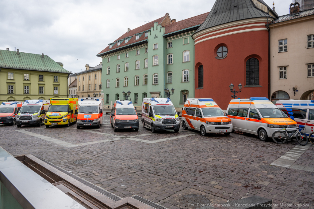 Kraków powitał uczestników rowerowej akcji charytatywnej „Bike Convoy for Ukraine"  Autor: P. Wojnarowski