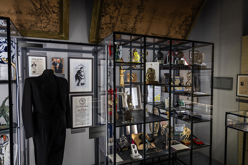 JG_250704_KRK_7964.jpg-wystawa, otwarcie, Pokój Podgórzanina, Stuhr, Muzeum Podgórza  Autor: B. Świerzowski