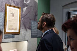 JG_250704_KRK_8497.jpg-wystawa, otwarcie, Pokój Podgórzanina, Stuhr, Muzeum Podgórza